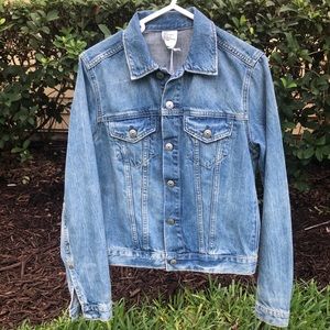 WKND SALE! NWOT H&M Denim Jacket